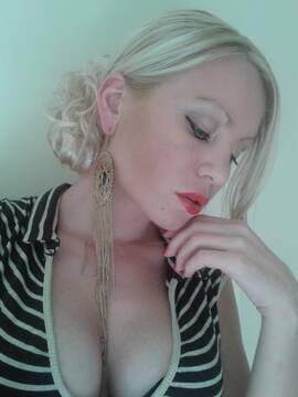 Public Photo of EVA1988