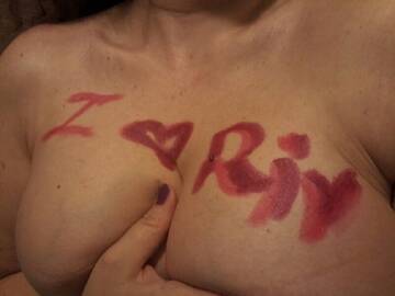 Public Photo of diabolika69