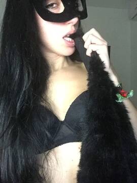 Public Photo of _VikyVamp_