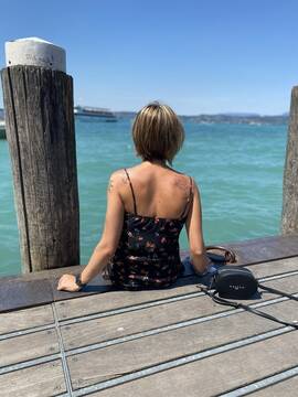 Public Photo of babysitter7