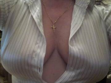 Public Photo of _Iris_